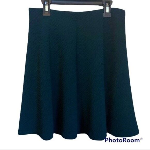 Apt. 9 Green A-Line Skirt Size Small - Picture 1 of 4